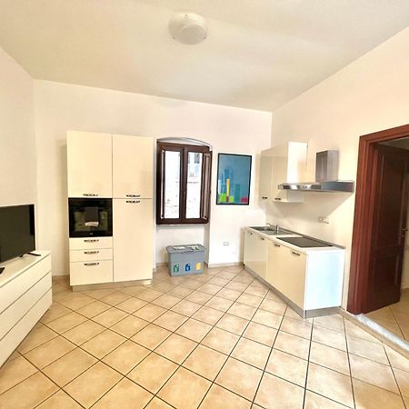 בוסה Sardinian Gallery Corso חדר תמונה