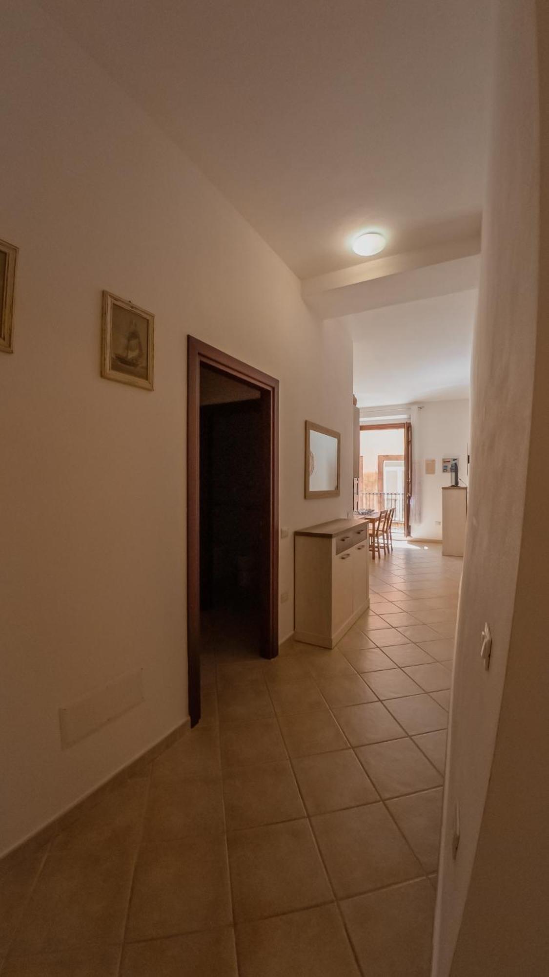 בוסה Sardinian Gallery Corso חדר תמונה